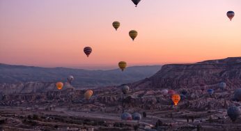 ¿Por qué son tan famosos los paseos en globo de Capadocia?