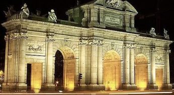 La Puerta de Alcalá. Historia de un icono madrileño